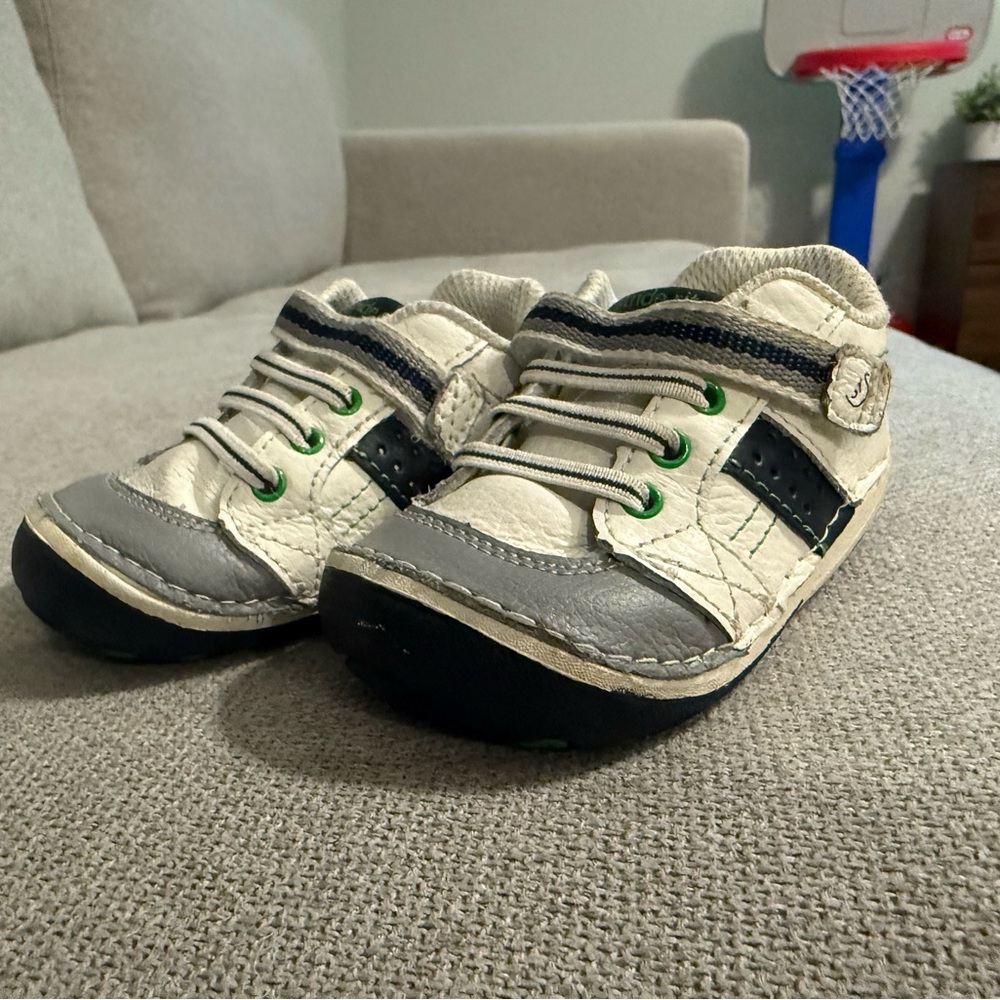 Stride Rite Cream and Navy Baby Walker Shoes